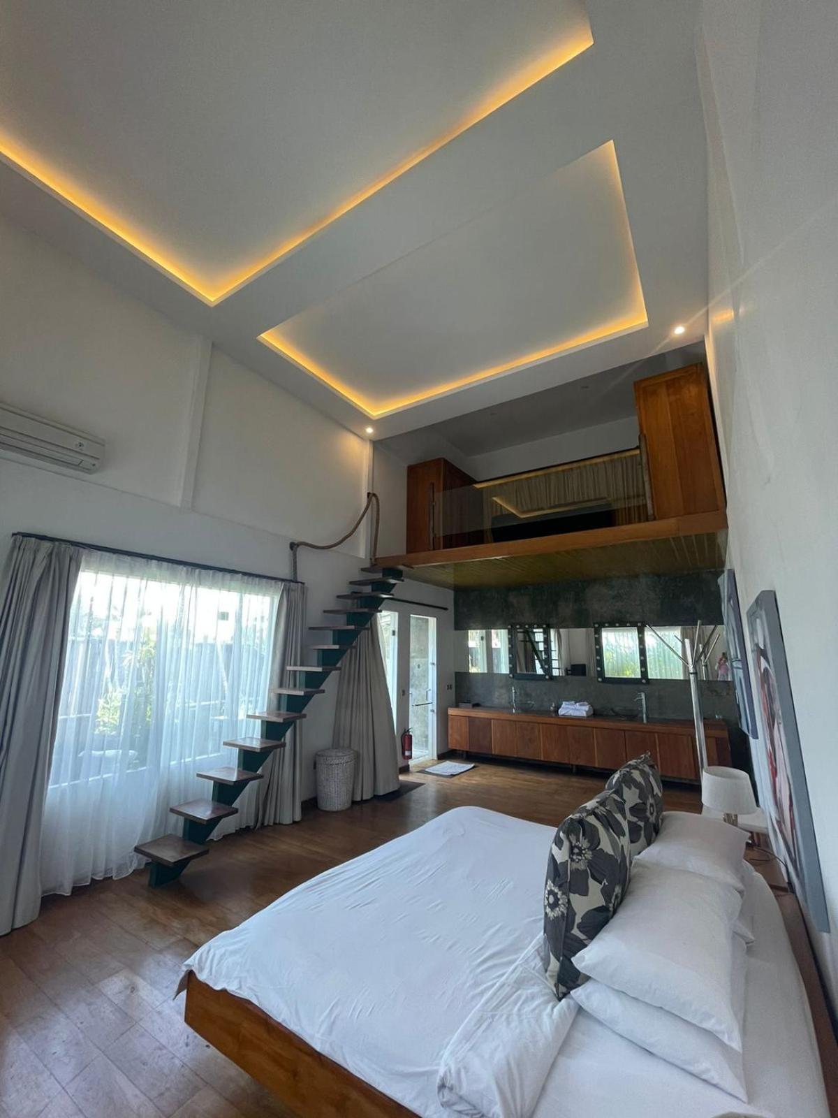 Saga Villas Ultra Seminyak Eksteriør bilde